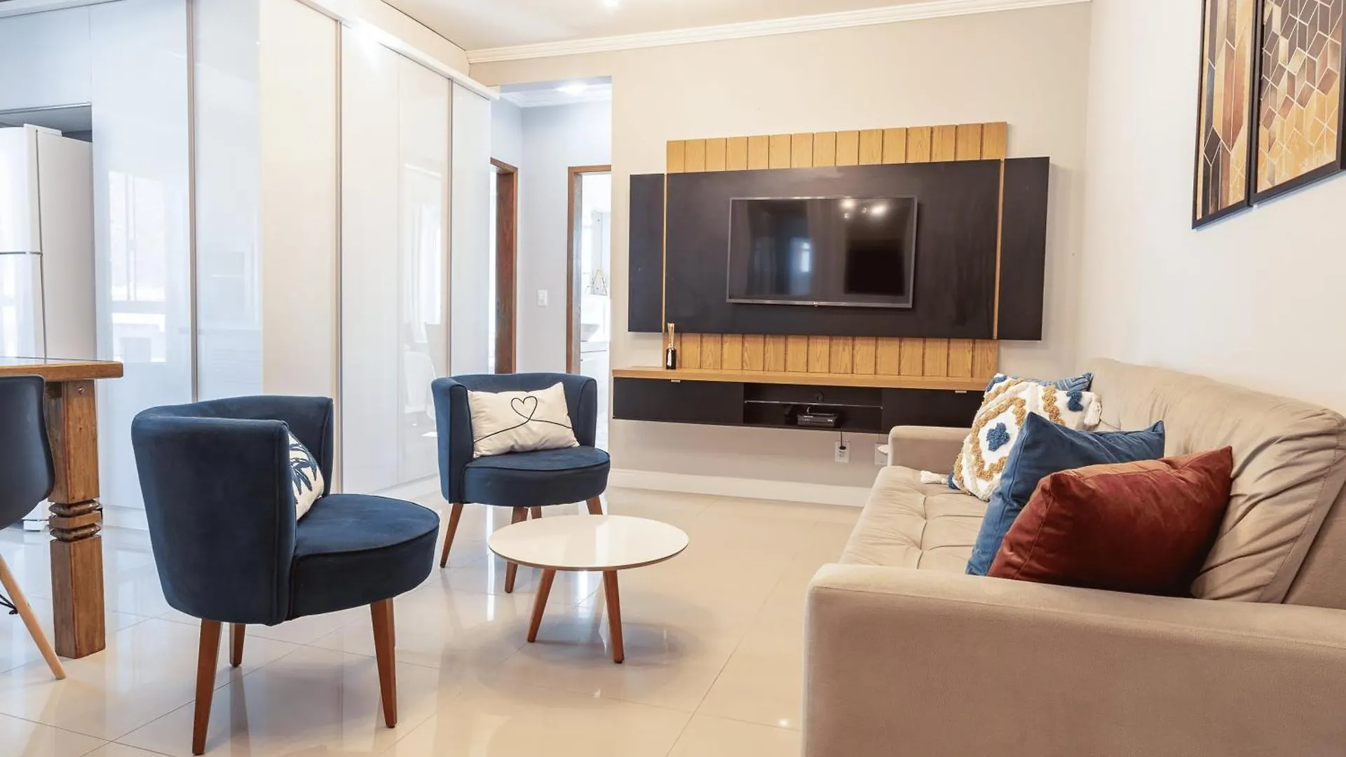 Contacten van Home Office C/ Conforto E Estilo Nos Ingleses N792